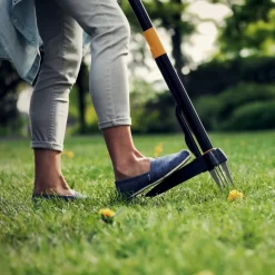 Fiskars Xact Unkrautstecher, Schwarz/orange, Länge 100 Cm -Gartenserien Geschäft 0920100957 Xact Unkrautstecher 10 105481