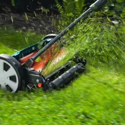 Gardena Classic Spindelmäher, 400 / 40 Cm, Für Max. Fläche 200 M² 9 Gardena Classic Spindelmäher, 400 / 40 Cm, Für Max. Fläche 200 M² -Gartenserien Geschäft 2910600027 Classic Spindelmaeher 400 40 cm fuer max Flaeche 200 Quadratmeter 1 61653