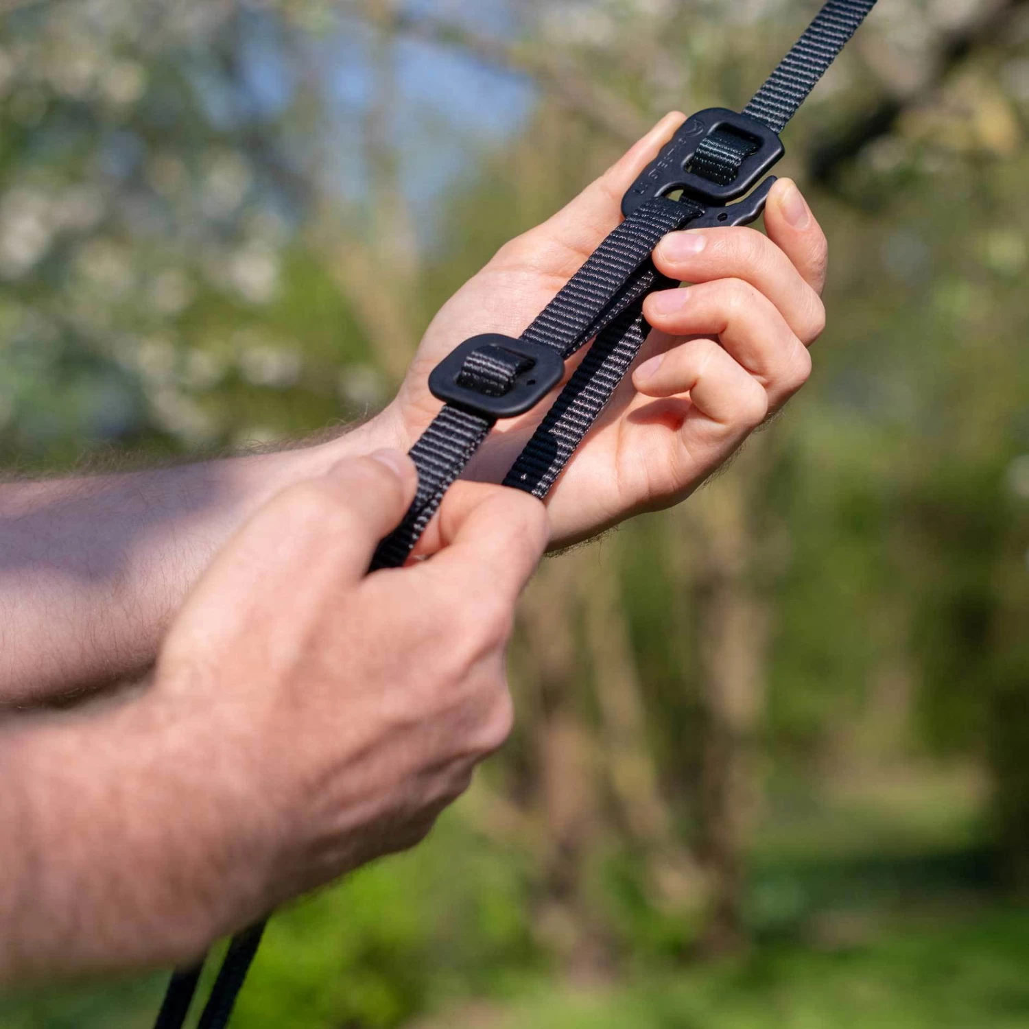 LA SIESTA Singe-Reisehängematte Colibri 3.0, Palm, Nylon, Bis 180 Kg, Reißfest, Leicht 7 LA SIESTA Singe-Reisehängematte Colibri 3.0, Palm, Nylon, Bis 180 Kg, Reißfest, Leicht – Bild 7